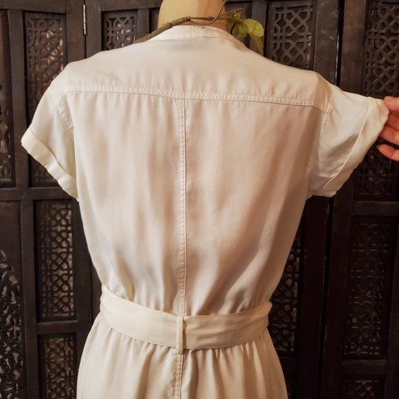 White Banana Republic short sleeved Dress - Picture 7 of 14